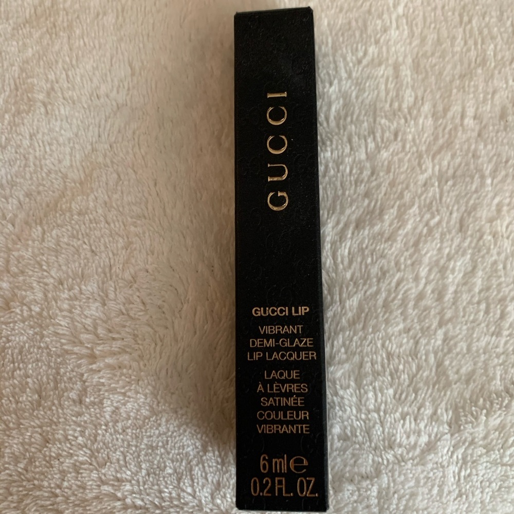 Gucci Vibrant Demi-Gaze Lip Lacquer in Sunburst